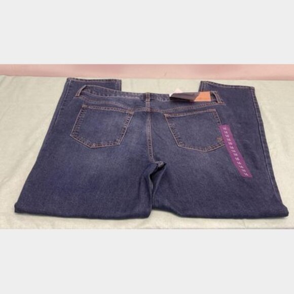 Melissa McCarthy Seven7 Denim - Seven 7 Women's 90's Straight Leg Jean